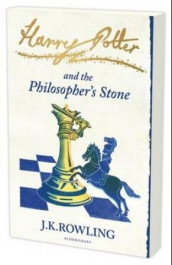 Harry Potter and the philosopher's stone av J.K. Rowling (Heftet)