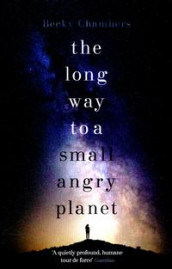 The long way to a small, angry planet av Becky Chambers (Heftet)