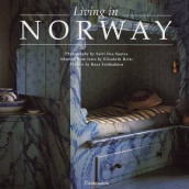 Living in Norway av Elisabeth Holte (Innbundet)